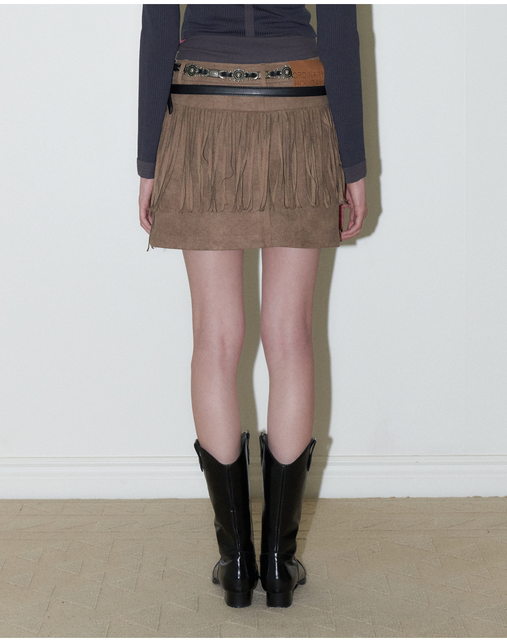 MUSINSA | ORDINARY HOLIDAY Fringe Suede Mini Skirt [KHAKI]