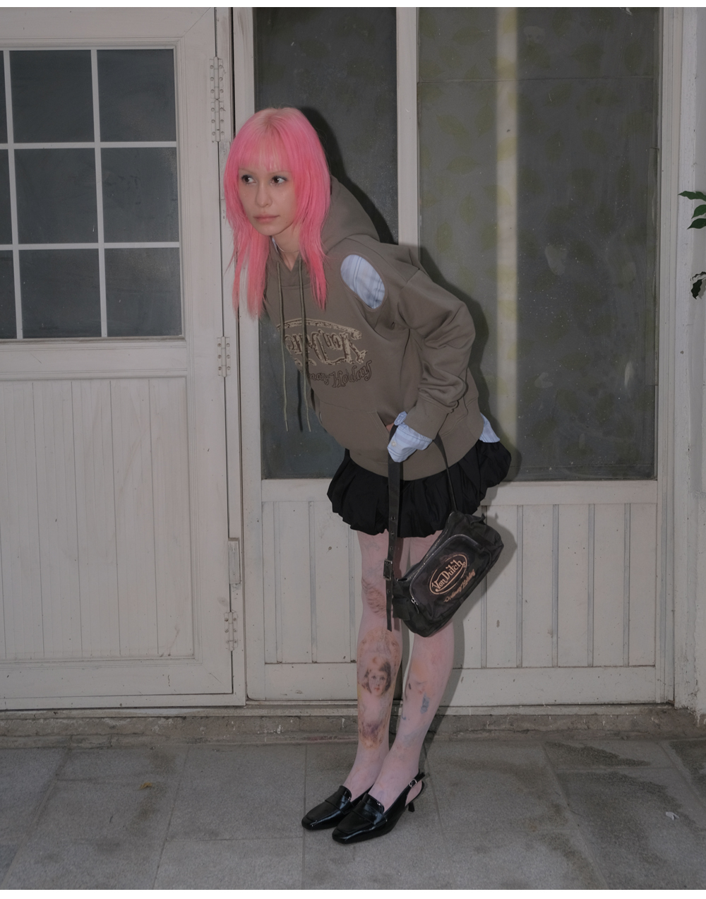 MUSINSA公式 | ORDINARY HOLIDAY [VONDUTCH] Fringe Bag [CHARCOAL]